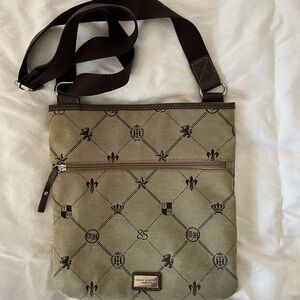 Tommy Hilfiger Messenger Bag Adjustable Strap